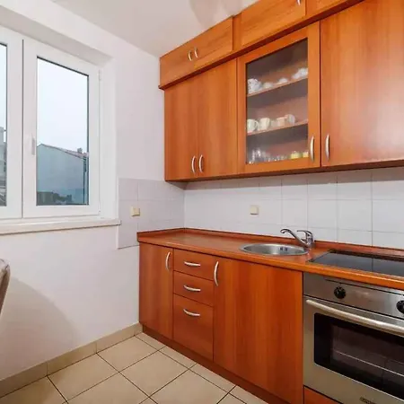 Apartmán In 51717 *