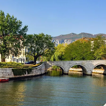 In 51717 Lägenhet *