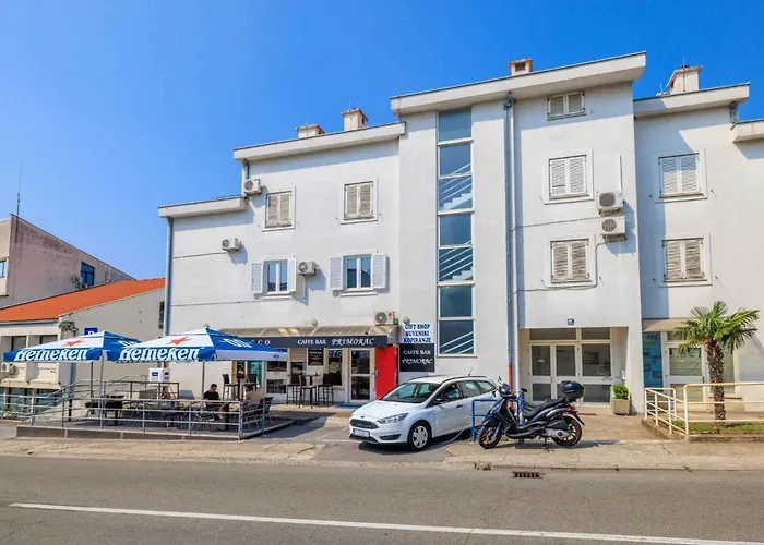 In 51717 * Crikvenica